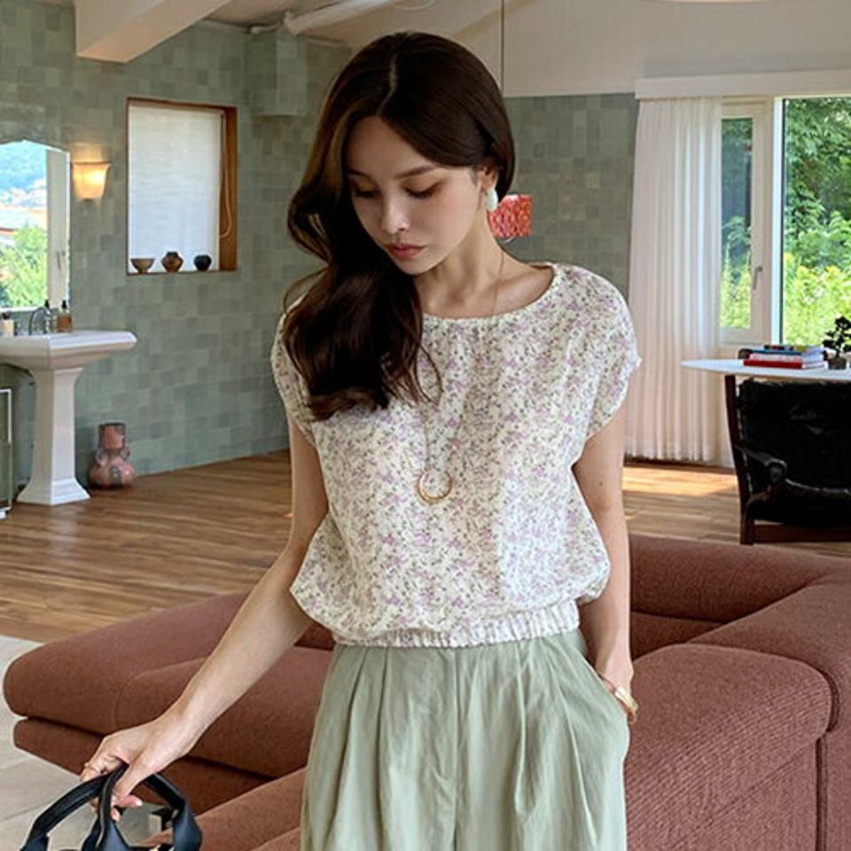 フラワーフレンチスリーブTシャツ・全3色・t69379 レディース 【tops】トップス Tシャツ 半袖 ショートスリーブ フレンチスリーブ 花柄 小花柄 レトロ フェミニン 可愛い かわいい 春 夏 韓国ファッション ハイホリHIHOLLI