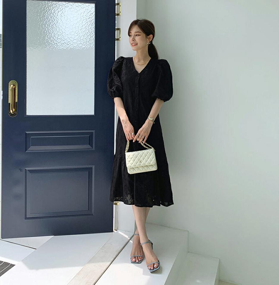 スリップ付パンチングワンピース・全2色・b69391 レディース 【ops】ワンピース ロング パンリング 半袖 ハーフスリーブ パフ袖 パフスリーブ フレア Vネック 総レース かわいい 可愛い ガーリー 春 夏 韓国 ファッション ハイホリHIHOLLI