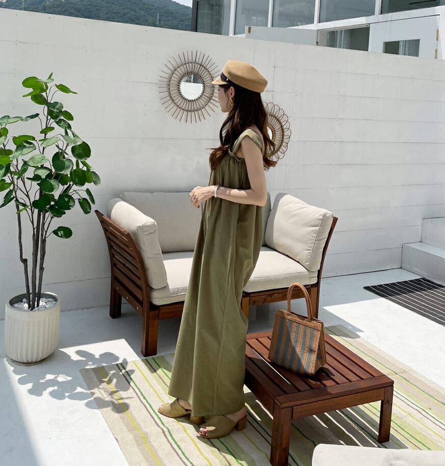 スクエアフリルオールインワン・全4色・t69345 レディース 【pt】オールインワン パンツ ズボン ロングパンツ フリル スクエアネック デコルテ 鎖骨 スリーブレス ノースリーブ ワイド カジュアル かわいい ラフ 春 夏 韓国 ファッション ハイホリHIHOLLI