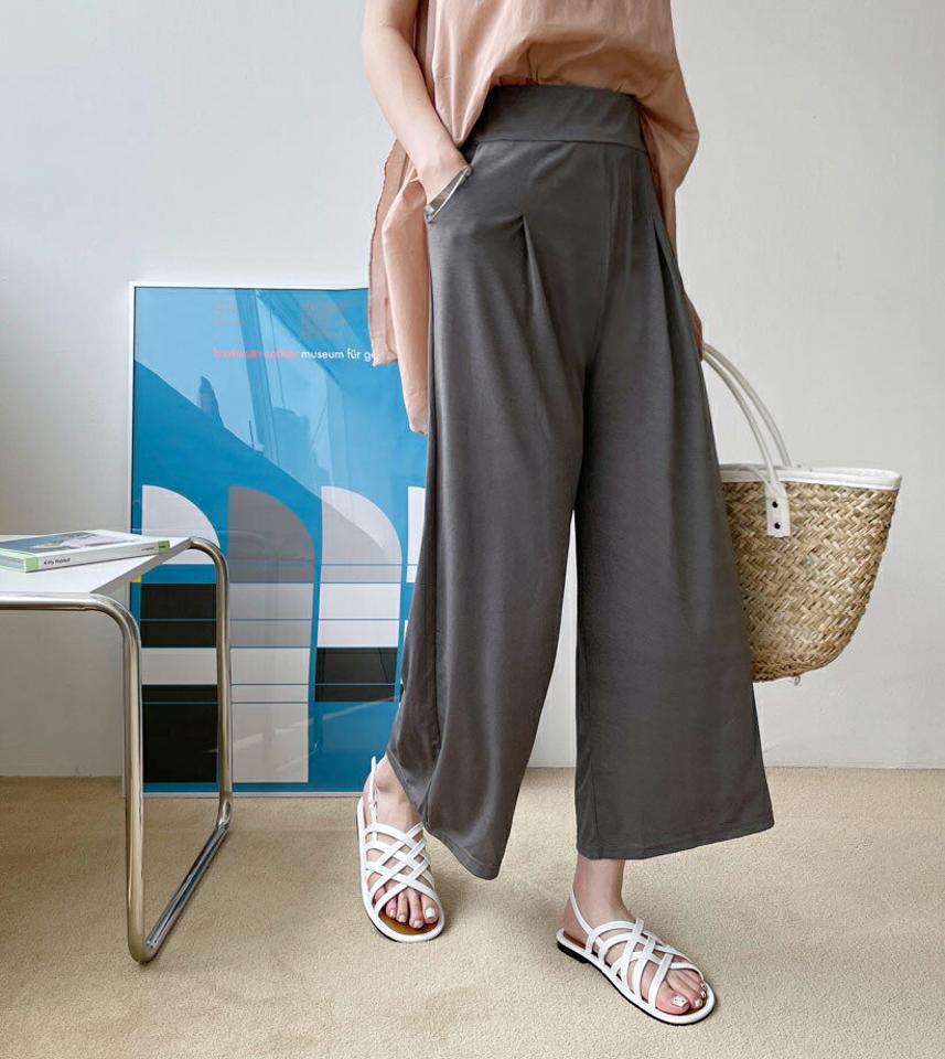 ワンタックワイドパンツ・全3色・b69421 レディース 【pt】パンツ ズボン ロングパンツ ワイド タック 単色 無地 シンプル ベーシック 大人 カジュアル クロップド丈 春 夏 韓国 ファッション ハイホリHIHOLLI