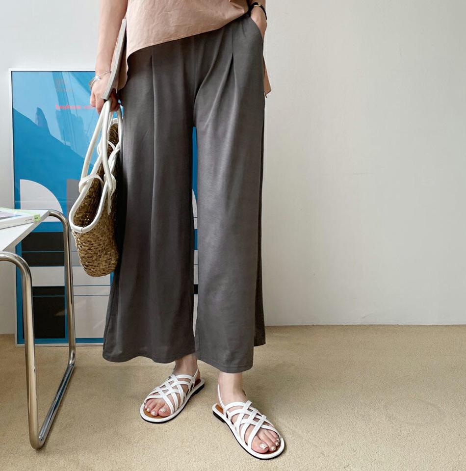 ワンタックワイドパンツ・全3色・b69421 レディース 【pt】パンツ ズボン ロングパンツ ワイド タック 単色 無地 シンプル ベーシック 大人 カジュアル クロップド丈 春 夏 韓国 ファッション ハイホリHIHOLLI