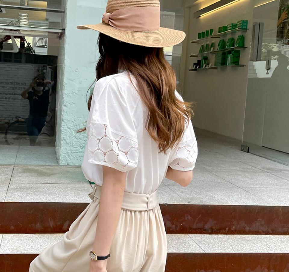 レーススリーブ配色Tシャツ・全3色・b69527 レディース 【tops】トップス Tシャツ 半袖 ハーフスリーブ レース 透け感 フェミニン かわいい 可愛い コントラスト 春 夏 韓国 ファッション ハイホリHIHOLLI