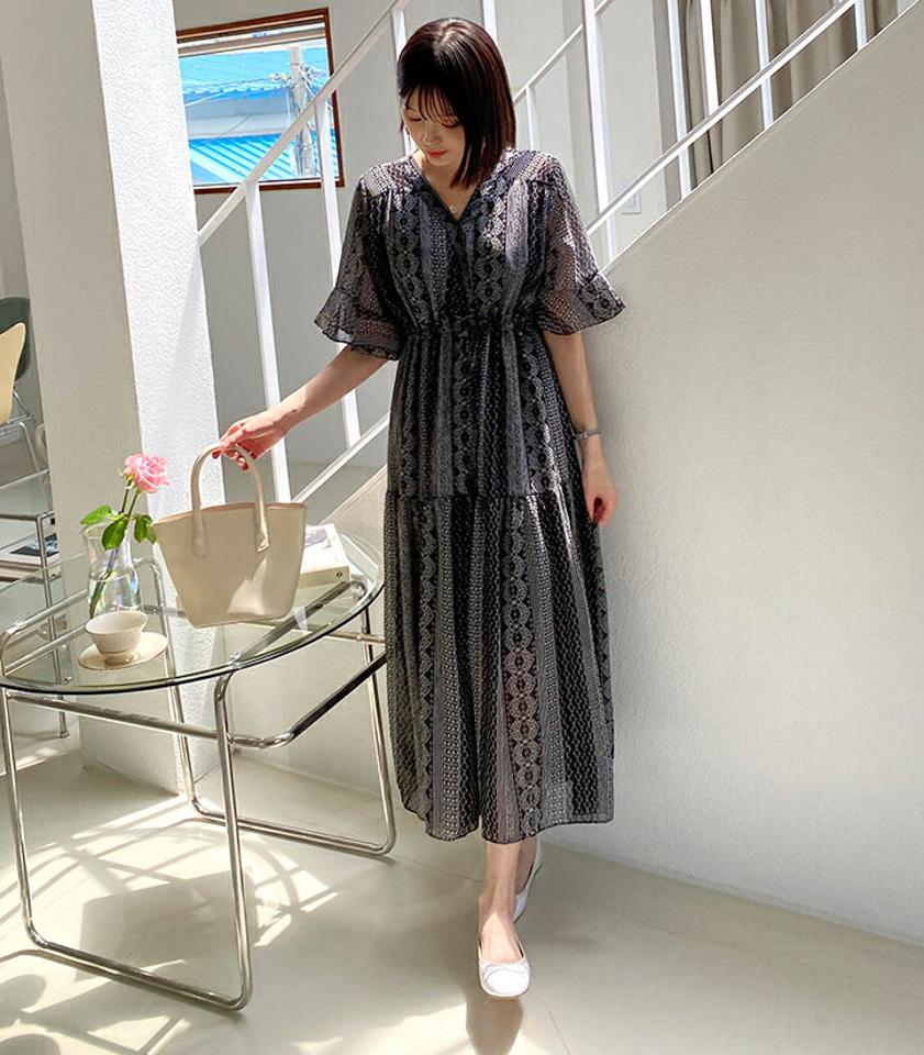 パターンドロストワンピース・全2色・b62466 レディース 【ops】韓国 ファッション ワンピース ロング ロングワンピース 半袖 パターン ストリング フレア ガーリー Vライン 体型カバー スリム 細身 夏 春