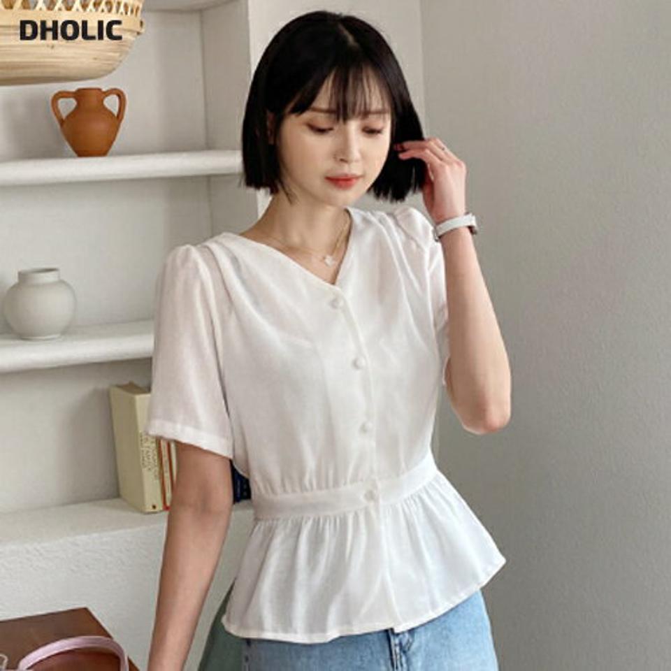 フレアボタンブラウス・全2色・t62459 レディース 【bl】韓国 ファッション トップス ブラウス 半袖 大人 Vネック フレア ボタン Vネック デコルテ 無地 オフィスカジュアル カジュアル フェミニン 夏 春