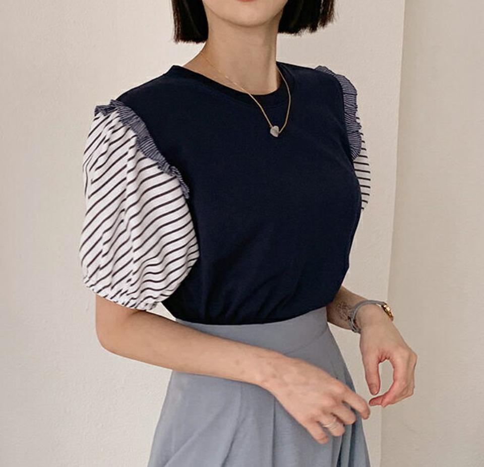 ストライプスリーブフリルTシャツ・全2色・t62455 レディース 【tops】韓国 ファッション トップス Tシャツ 半袖 ストライプ 配色 フリル パフスリーブ ラウンドネック 異素材 体型カーバー 細身 ガーリー 夏 春