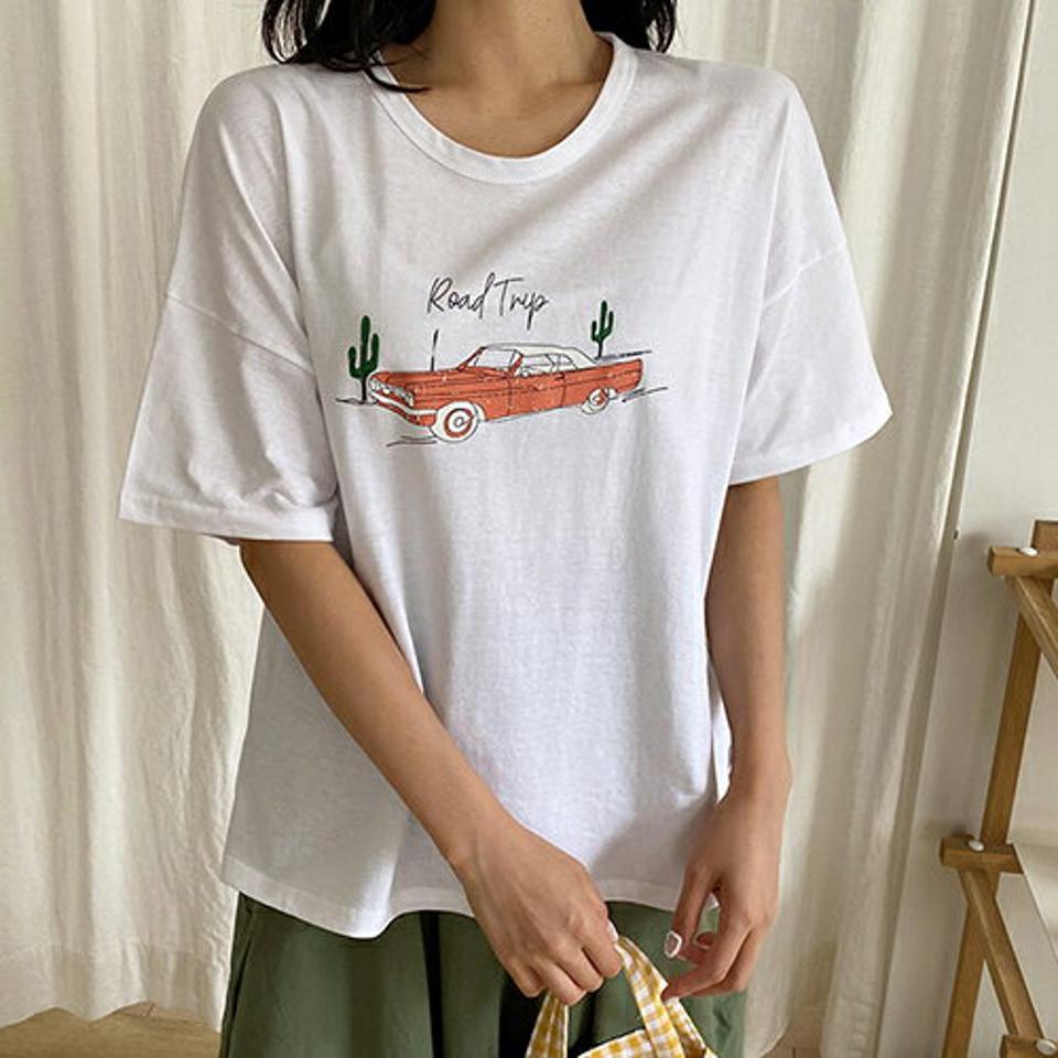 カープリントスリットTシャツ・全3色・b00328 レディース 【tops】韓国ファッション トップス Tシャツ 半袖 スリット シンプル ラウンドネック プリント ボクシー ベーシック シンプル ゆったり ルーズ 無地 春 夏 NIJU