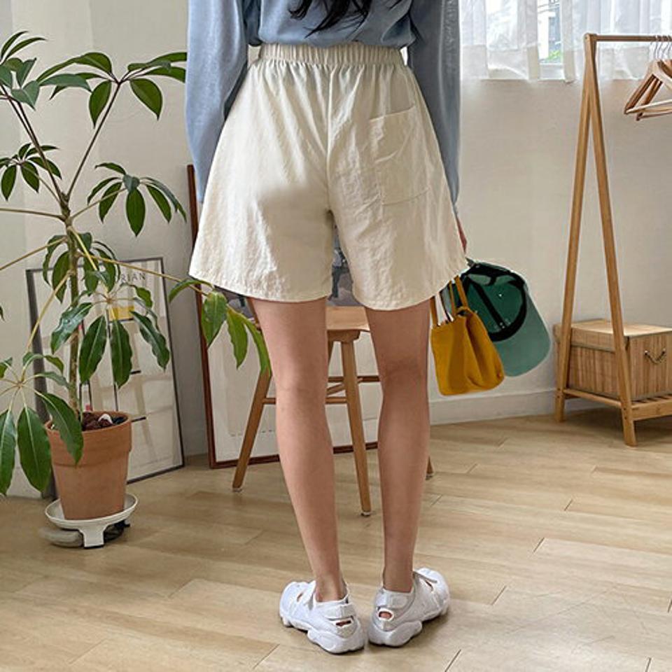 ナイロンハーフパンツ・全8色・a00316 レディース 【pt】韓国 ファッション ボトムス パンツ ハーフ ハーフパンツ ベーシック ドライ ナイロン ゴム ストリング ルーズ ゆったり スリム 細身 体型カーバー 足長 春 夏 NIJU