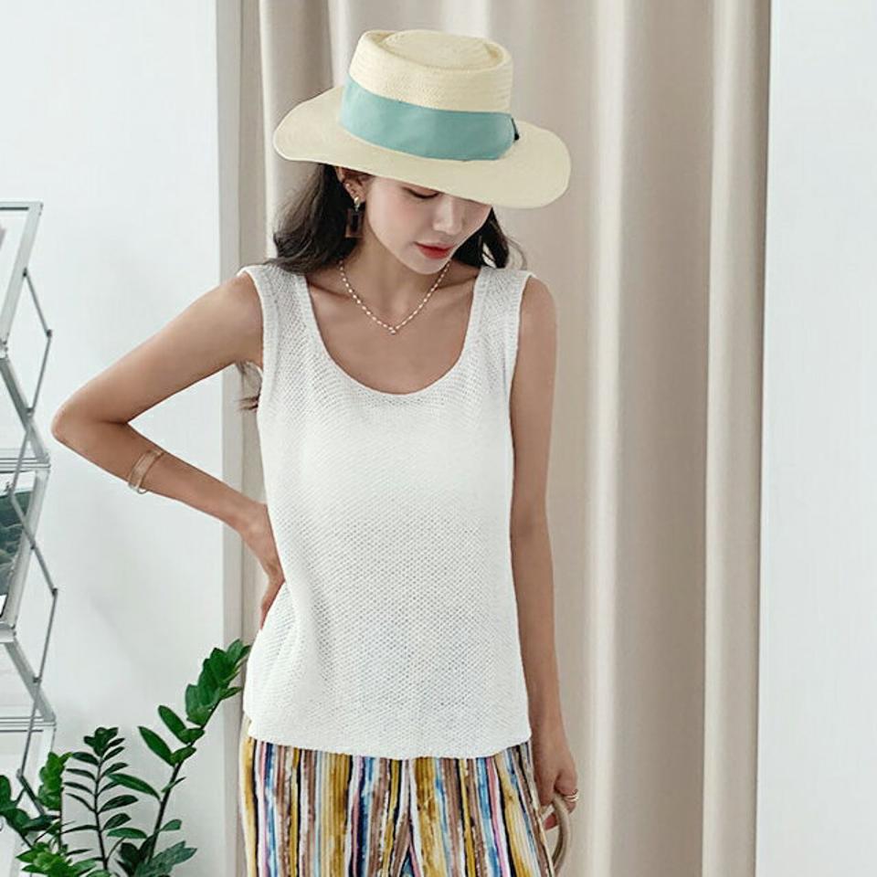 パステルニットスリーブレス・全5色・t64305 レディース 【tops】韓国 ファッション トップス Tシャツ スリーブレス ノースリーブ ニット スクエアネック デコルテ 体型カーバー 細身 ベーシック ビーチ 夏 春