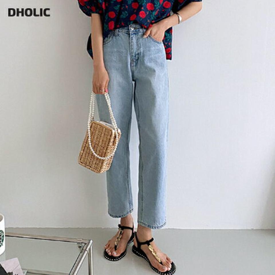 テーパードデニムパンツ・全1色・t64331 レディース 【pt】韓国ファッション ボトムス ロング ロングパンツ デイリー テーパード デニムパンツ ストレート 足長 大人 10分丈 体型カーバー 細身 カジュアル ポケット 夏 春