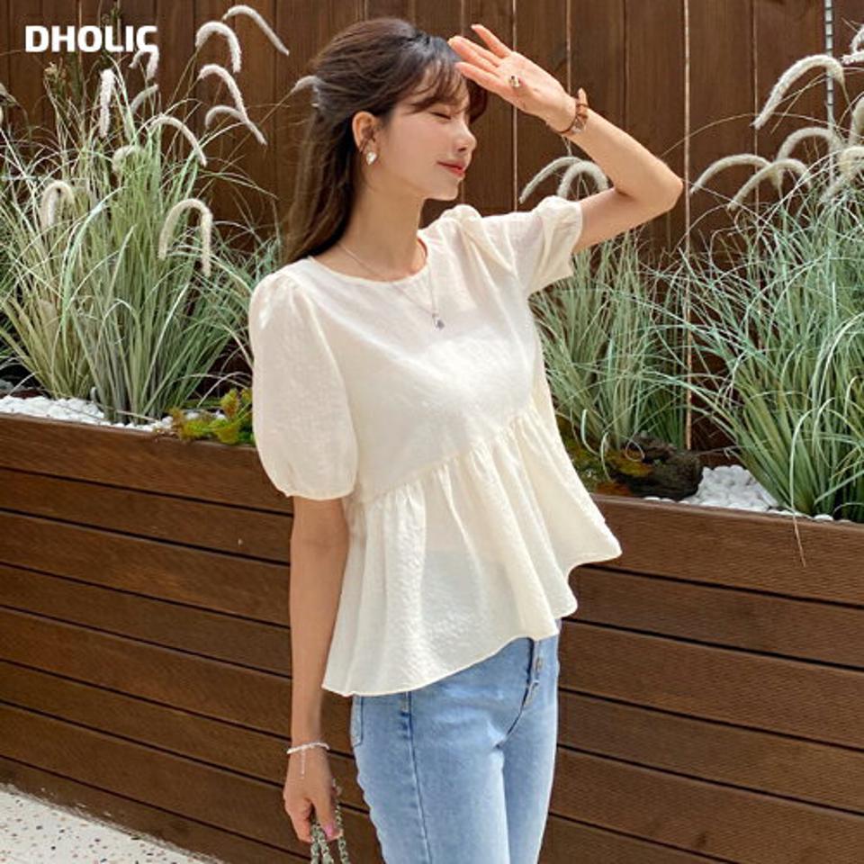 バックリボンフレアブラウス・全4色・t57569 レディース 【bl】 トップス ブラウス 半袖 りぼん フレア バックリボン パフスリーブ パフ袖 ガーリー 可愛い かわいい 春 夏 韓国 ファッション