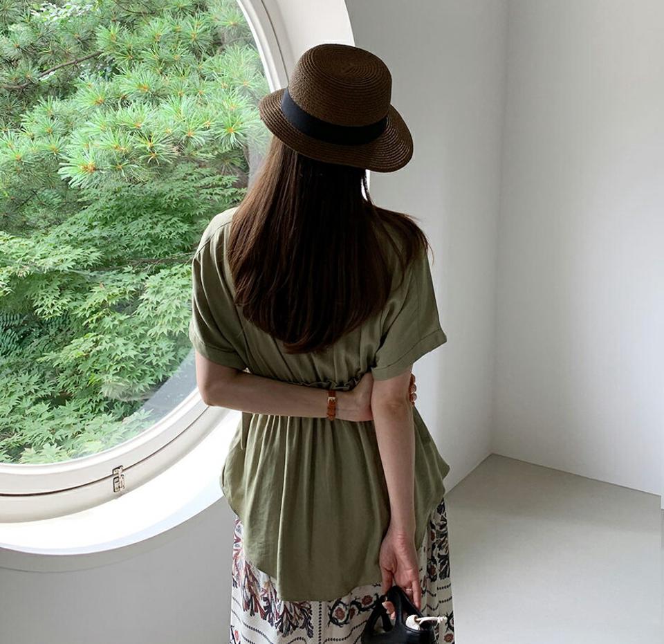 ドルマンスリーブドロストブラウス・全2色・b00117 レディース 【bl】トップス ブラウス 半袖 ドロスト ドルマンスリーブ 単色 シンプル ウエストマーク カジュアル 大人 上品 春 夏 韓国 ファッション ハイホリHIHOLLI