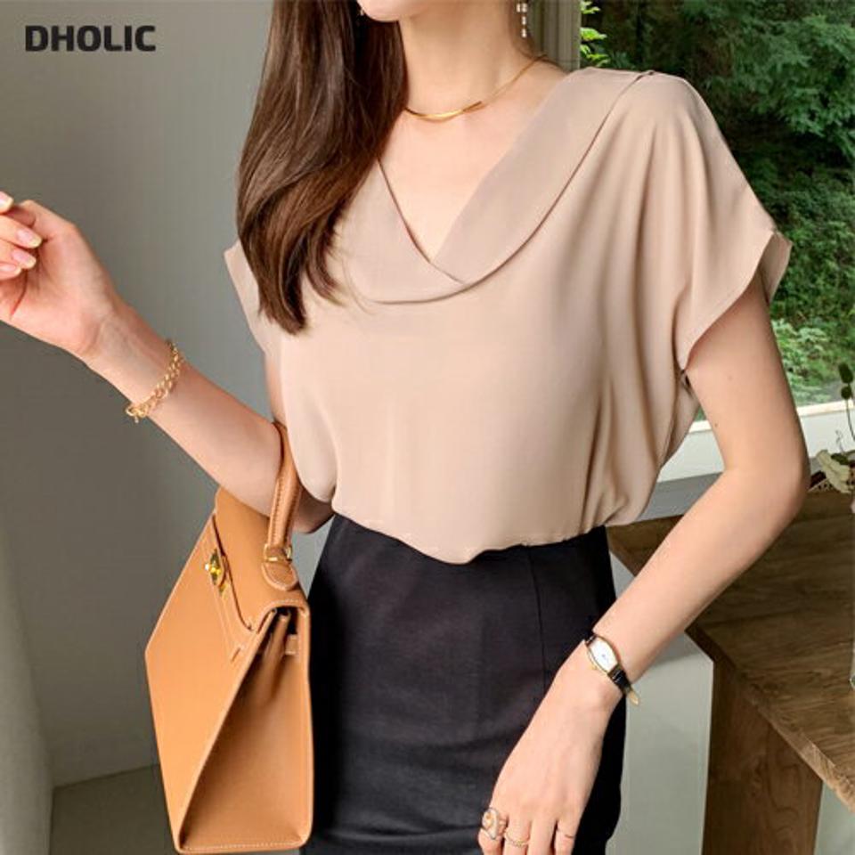 ディテールVネックブラウス・全3色・t00118 レディース 【bl】トップス ブラウス ショートスリーブ 半袖 Vネック 上品 大人 単色 無地 シンプル きれいめ デート オフィスカジュアル 春 夏 韓国ファッション ハイホリHIHOLLI