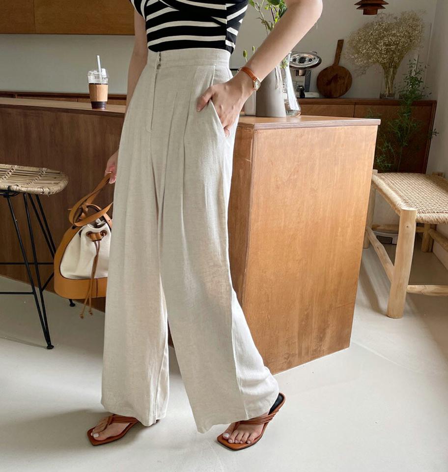 タックストレートパンツ・全2色・t00133 レディース 【pt】パンツ ズボン ロングパンツ ストレート 単色 無地 シンプル ナチュラル タック 大人 ラフ カジュアル 春 夏 韓国 ファッション ハイホリHIHOLLI