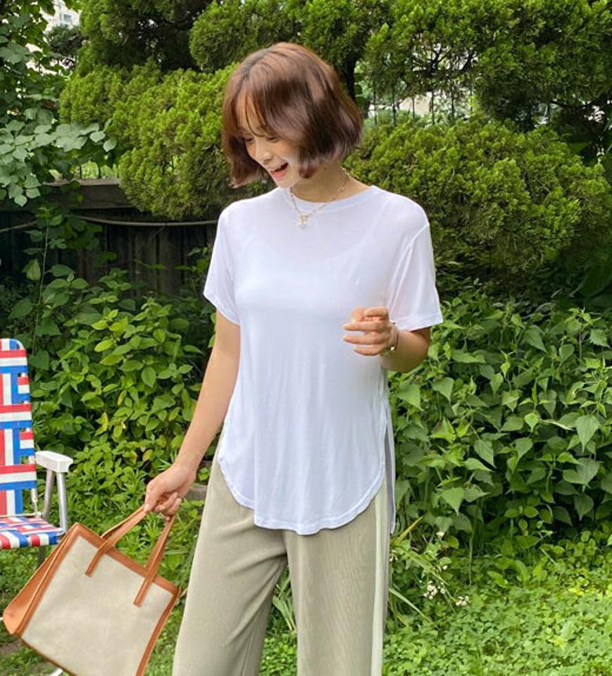 ラウンドネックTシャツ・全5色・s57770 レディース 【tops】韓国 ファッション トップス Tシャツ 半袖 ベーシック シンプル ラウンドネック スリット ラウンドカット ルーズ ゆったり 体型カーバー 細身 夏 春