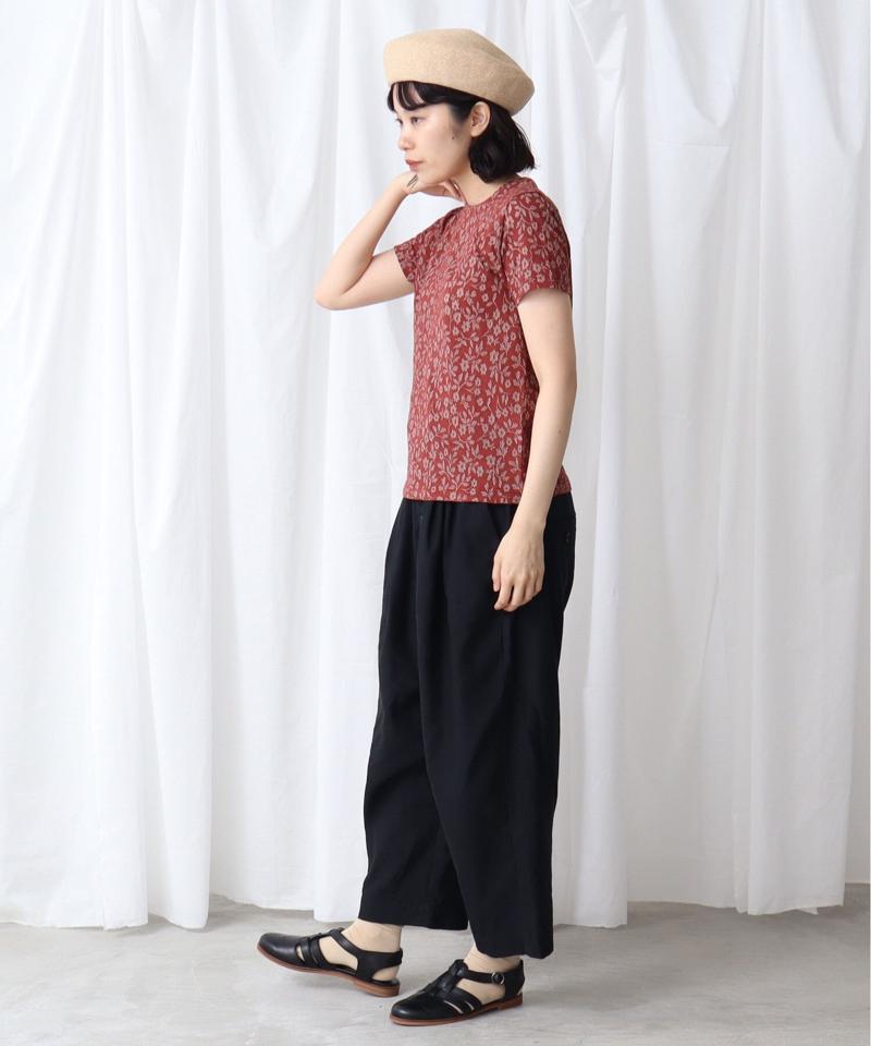 小花レース　ジャガード　Ｔシャツ（Lene non finito）