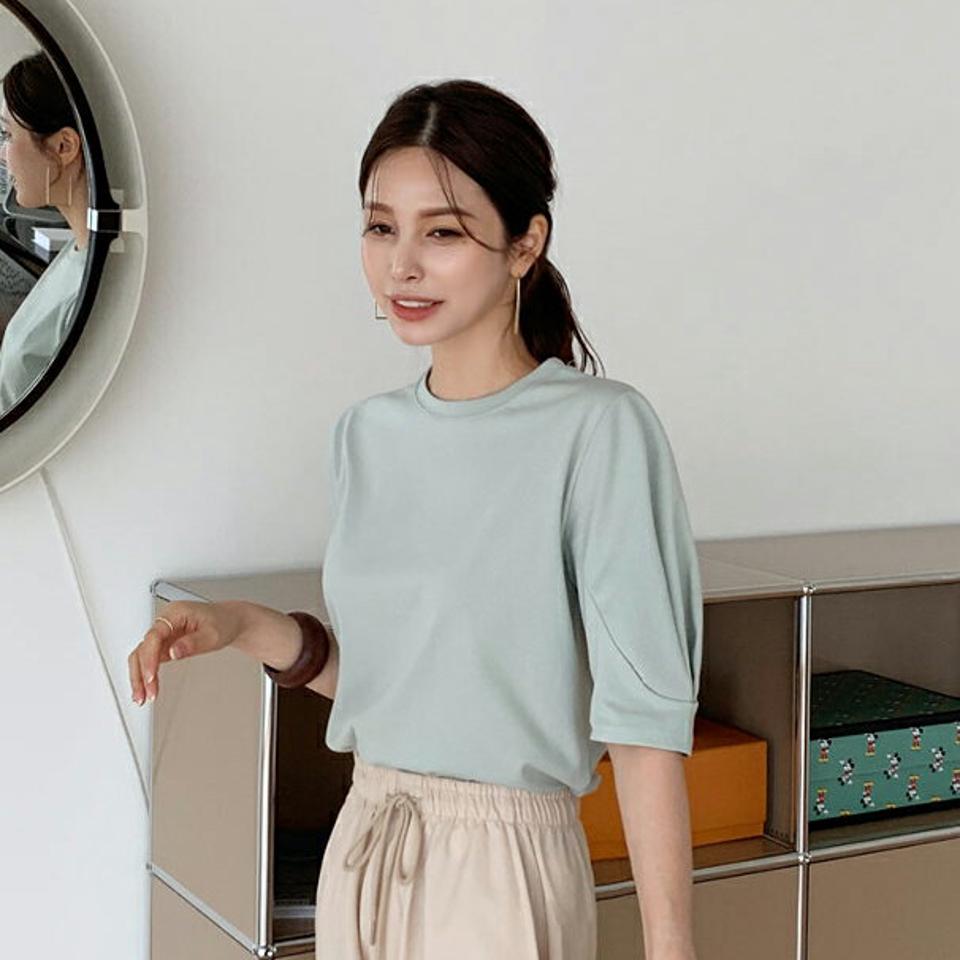 タックパフスリーブTシャツ・全3色・b69464 レディース 【tops】トップス Tシャツ 半袖 ハーフスリーブ パフ袖 パフスリーブ タック 単色 無地 シンプル フェミニン かわいい 春 夏 韓国 ファッション ハイホリHIHOLLI