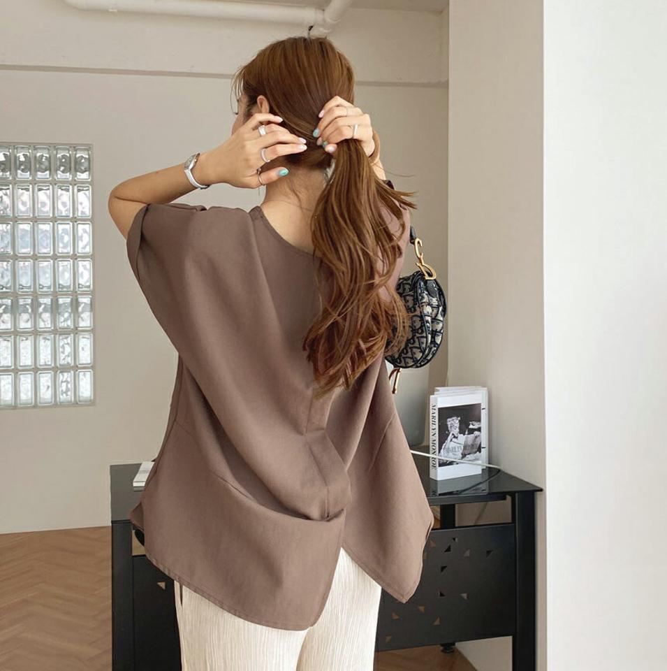 【15%OFF】バックスリットブラウス・全4色・b69466 レディース 【bl】トップス ブラウス 半袖 ハーフスリーブ バックスリット 単色 無地 カジュアル ロールアップ 春 夏 韓国ファッション ハイホリHIHOLLI blセール