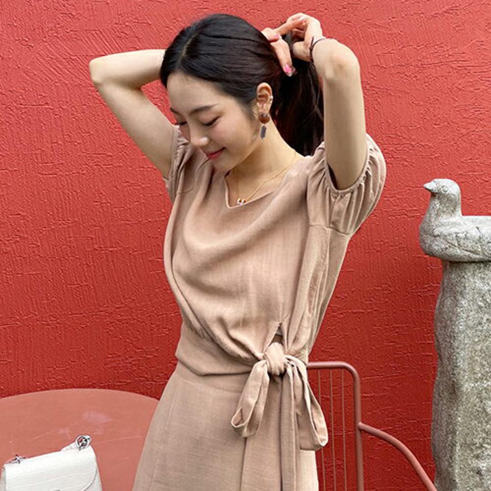 リネン混リボンブラウス・全5色・t65678 レディース 【bl】韓国 ファッション トップス ブラウス 半袖 大人 リネン ハートネック パフスリーブ リボン フェミニン カジュアル 夏 春