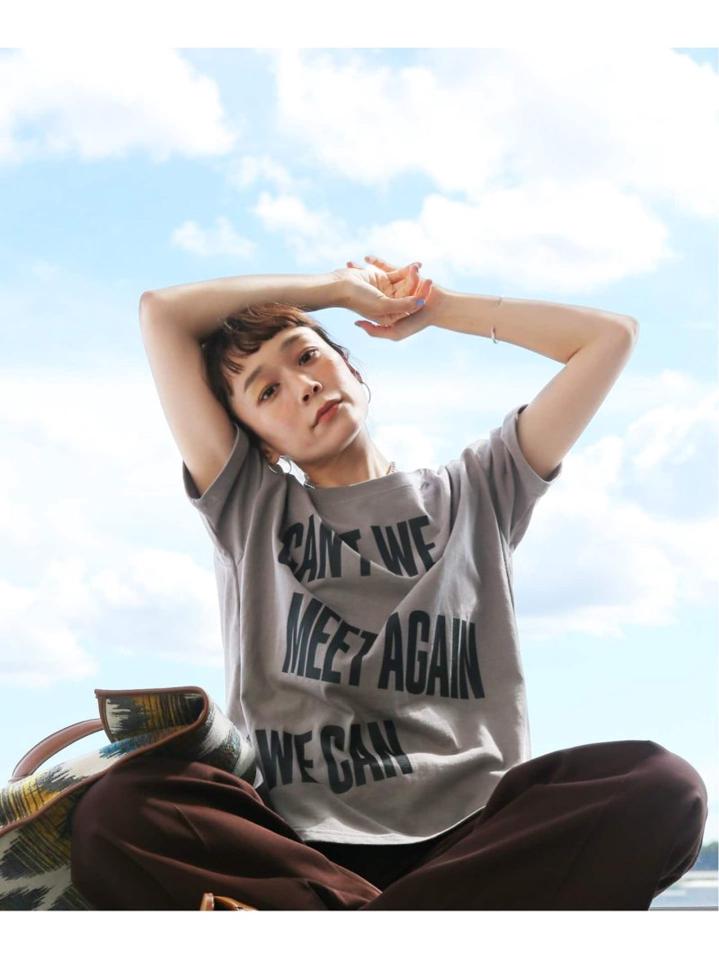 ビックロゴワイドTシャツ