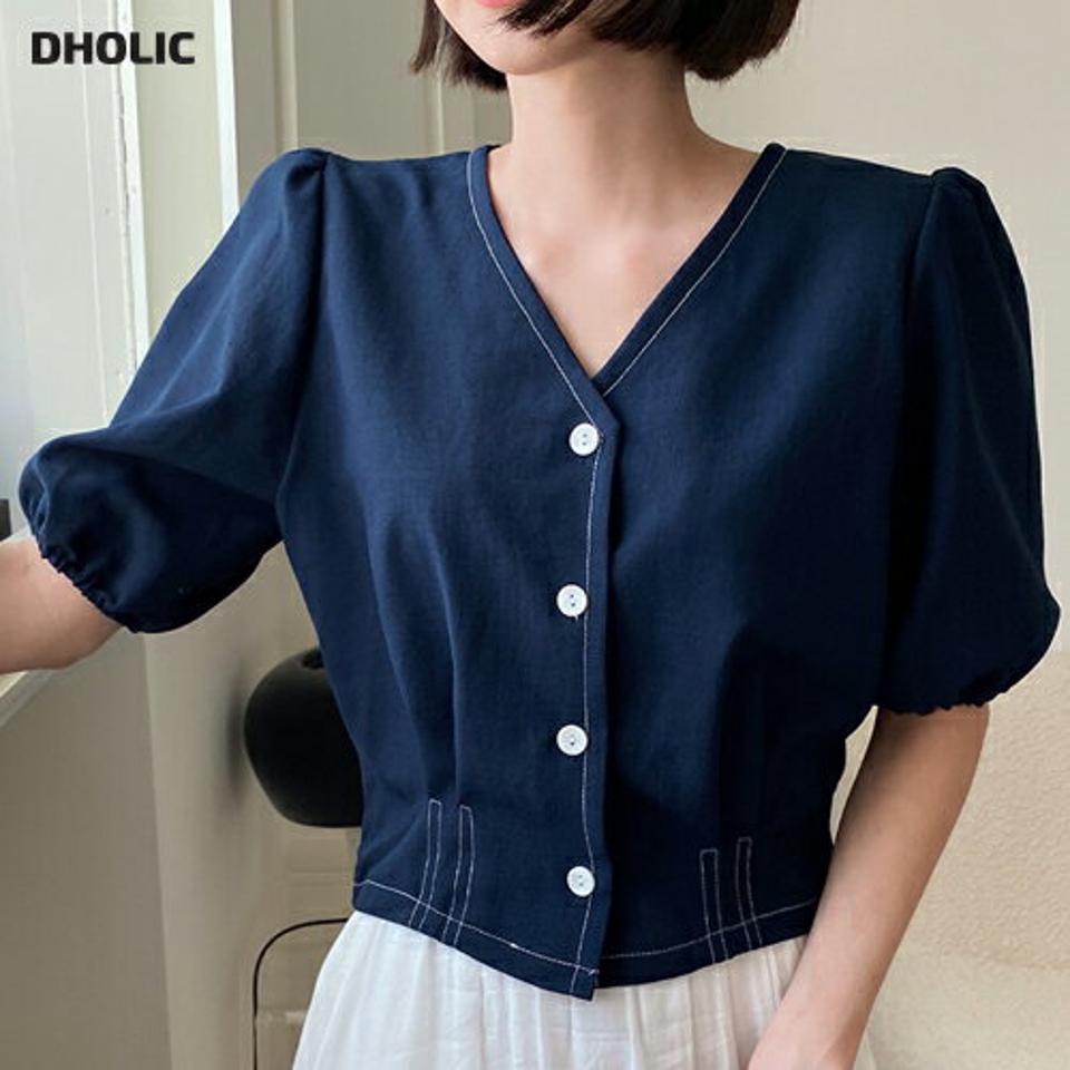 Vネックステッチブラウス・全4色・t62552 レディース 【bl】韓国 ファッション トップス ブラウス 半袖 ステッチ Vネック パフスリーブ フェミニン ボタン スリム デコルテ かわいい カジュアル 上品 夏 春