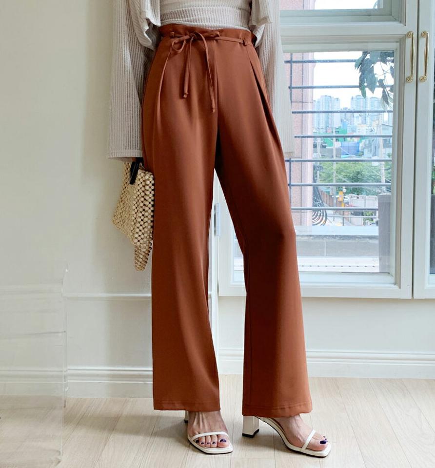 【新作10%OFF】ストラップ付スラックス・全2色・b64400 レディース 【pt】韓国 ファッション ボトムス ロング ロングパンツ ストレート ストラップ スラックス ゴム 美脚 ワイド 10分丈 体型カーバー 細身 足長 ハイウエスト 夏 春