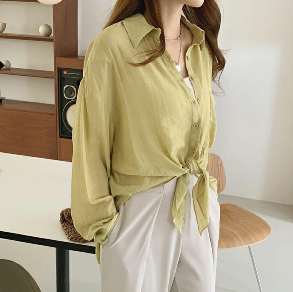 リンクルアンバランスシャツ・全3色・t00149 レディース 【bl】トップス シャツ 長袖 アンバランス リンクル 単色 無地 シンプル ナチュラル 大人 カジュアル ラフ オーバーサイズ ゆったり 春 秋 韓国 ファッション ハイホリHIHOLLI