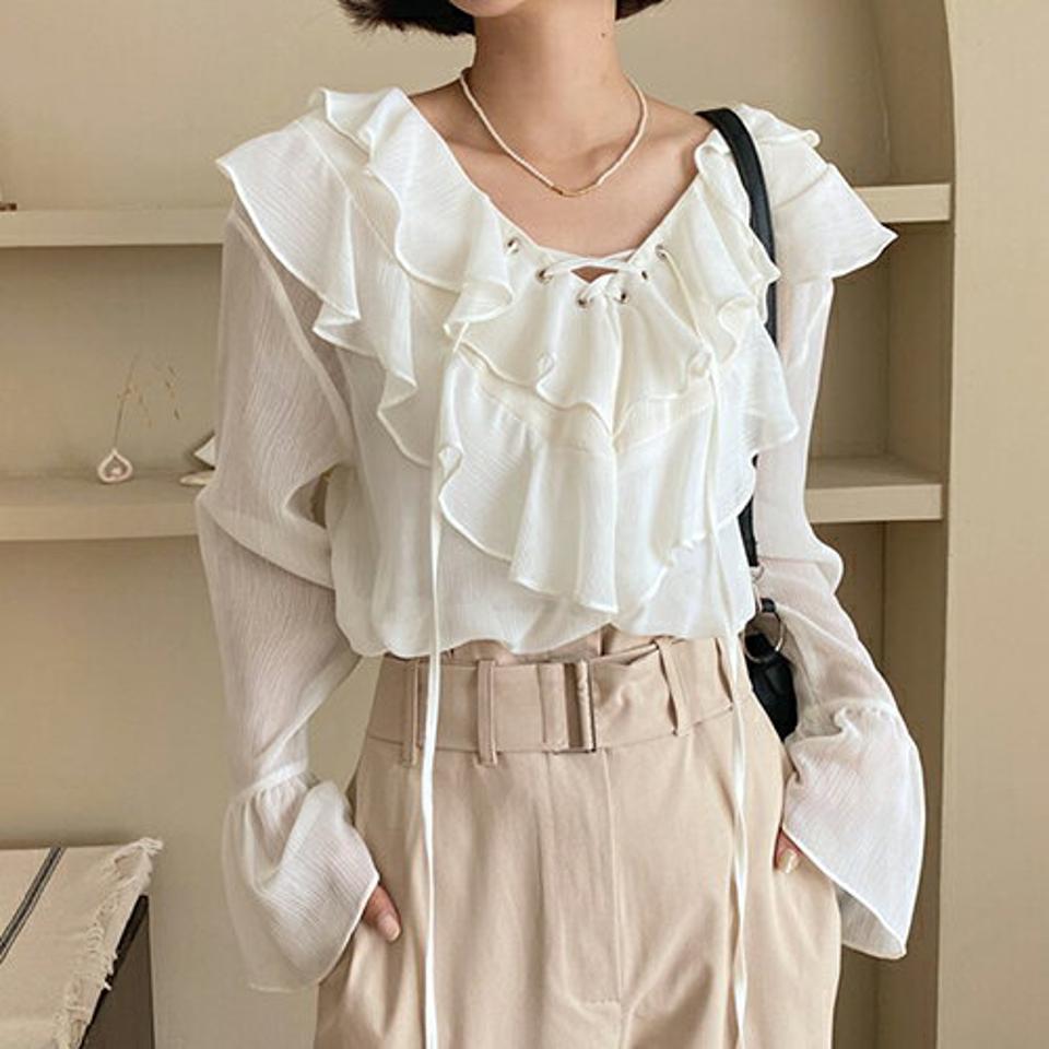 即日配送 レースアップフリルブラウス・全3色・b57843 レディース 【bl】韓国ファッション トップス ブラウス 長袖 大人 ガーリー レースアップ レース ラブリー フリル リボン フリルブラウス ボリューム フェミニン カジュアル 上品 夏 春