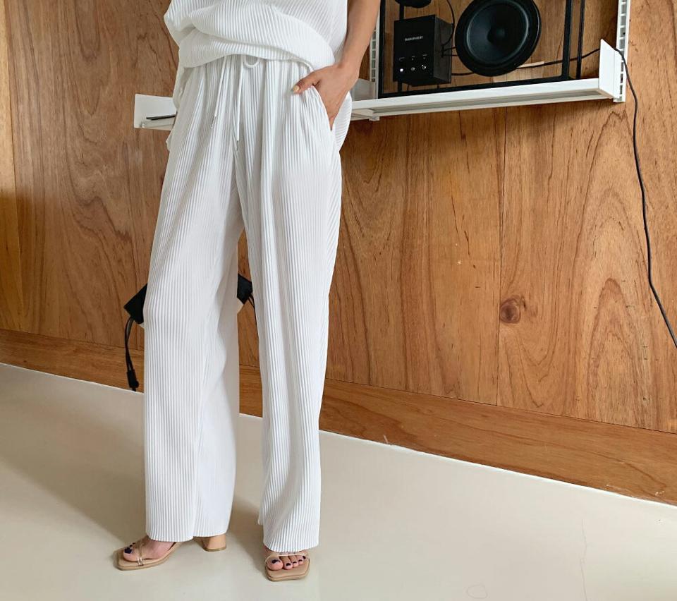 プリーツパンツ・全3色・a62512 レディース 【pt】韓国 ファッション ボトムス ロング ロングパンツ 美脚 プリーツ ゴム ストリング ストレート ワイド 10分丈 体型カーバー 細身 足長 夏 春