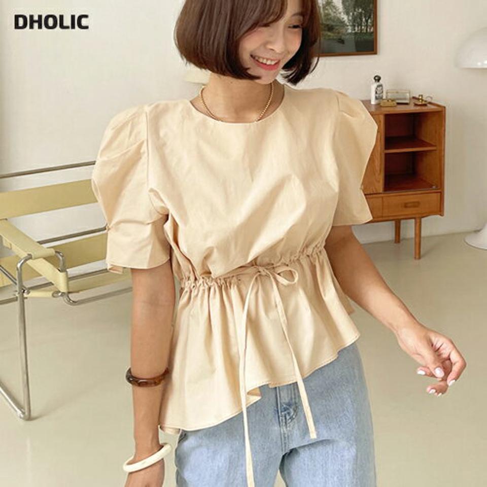ドロストパフブラウス・全4色・t62502 レディース 【bl】韓国 ファッション トップス ブラウス 半袖 ガーリー ボリューム ギャザー ストリング パフハーフスリーブ スリム ラウンドネック かわいい カジュアル 上品 夏 春