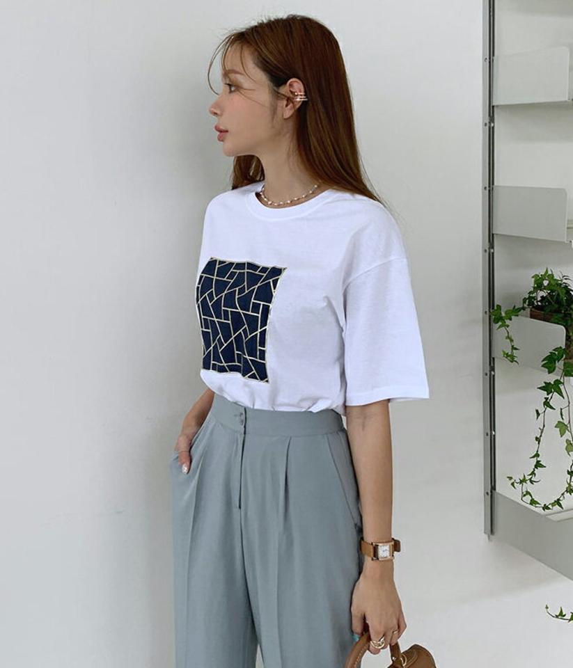 スクエアパターンTシャツ・全3色・t00173 レディース 【tops】トップス Tシャツ 半袖 ハーフスリーブ スクエア 柄 カジュアル ラフ 春 夏 韓国 ファッション ハイホリHIHOLLI
