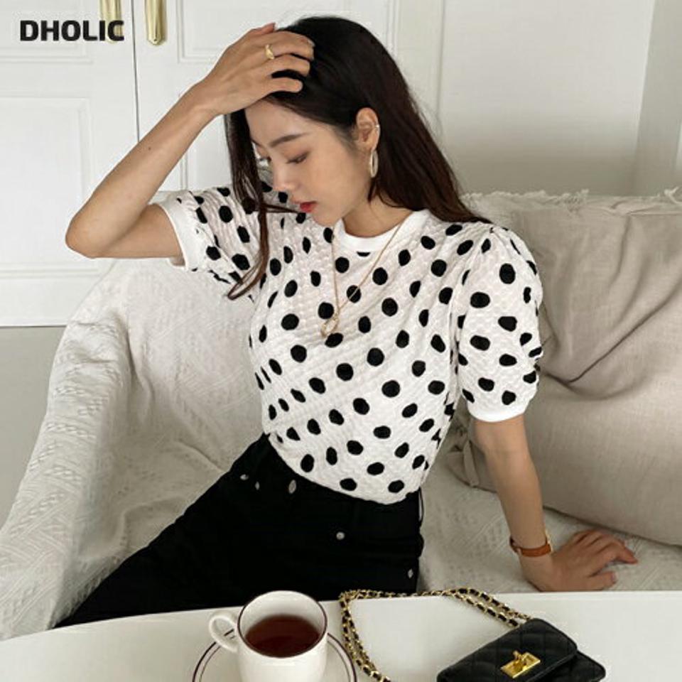≪人気商品再入荷≫ドットテクスチャーTシャツ・全2色・b57886 レディース 【tops】韓国ファッション トップス Tシャツ 半袖 デイリー ぼわん袖 ラブリー ドット パターン ラウンドネック フェミニン カジュアル ハーフパフスリーブ 夏 春