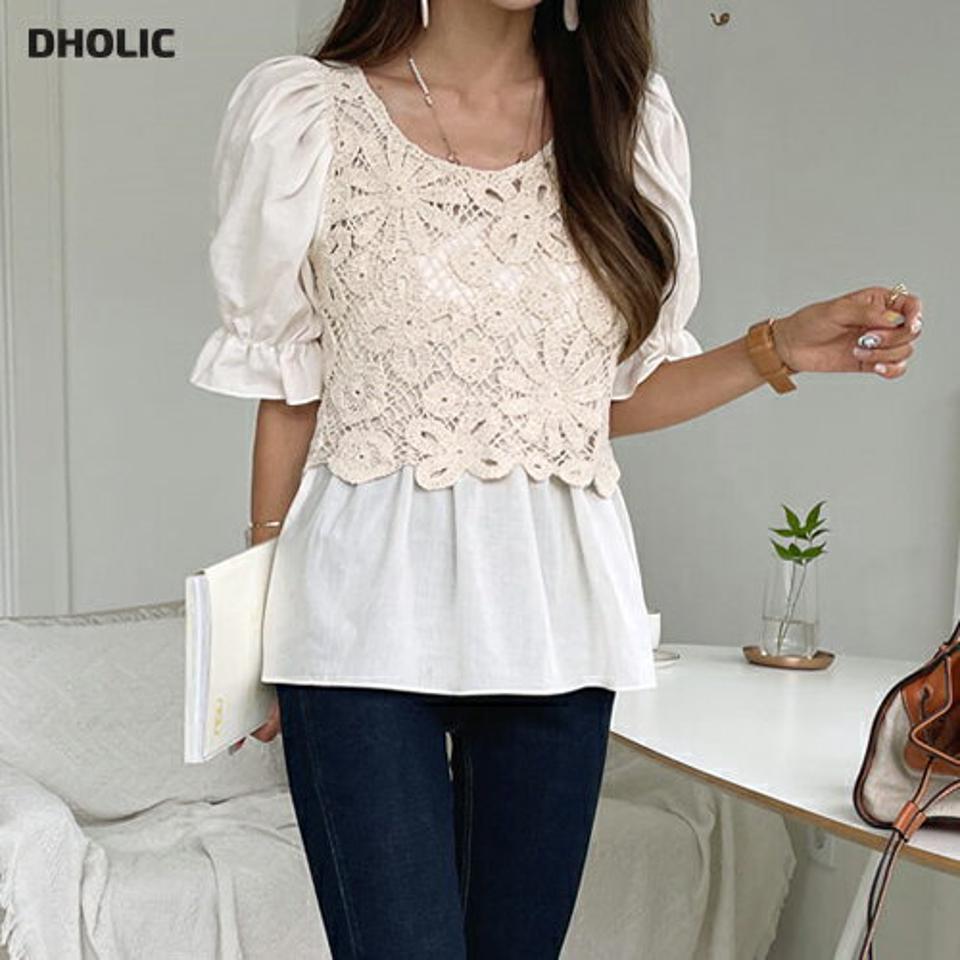 クロシェニットブラウス・全2色・t57865 レディース 【bl】韓国 ファッション トップス ブラウス 半袖 異素材 コットン クロシェ フラワー ニット レイヤード風 花柄 リボン パフ フレア パフスリーブ フェミニン 夏 春