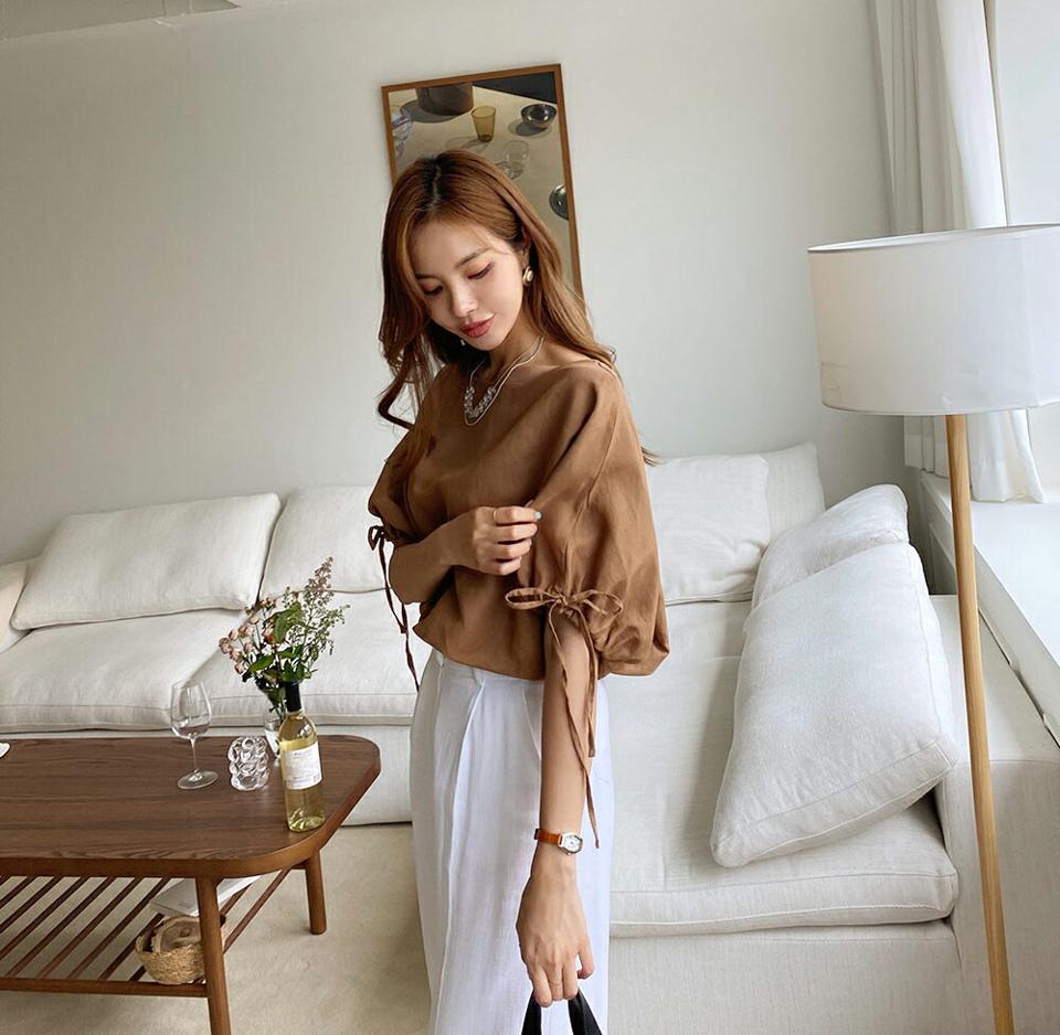 リネン混ドロストスリーブブラウス・全3色・t69542 レディース 【bl】トップス ブラウス 半袖 ハーフスリーブ ドロスト リネン 単色 無地 シンプル ナチュラル ベーシック 大人 カジュアル 楽ちん 春 夏 韓国 ファッション ハイホリHIHOLLI