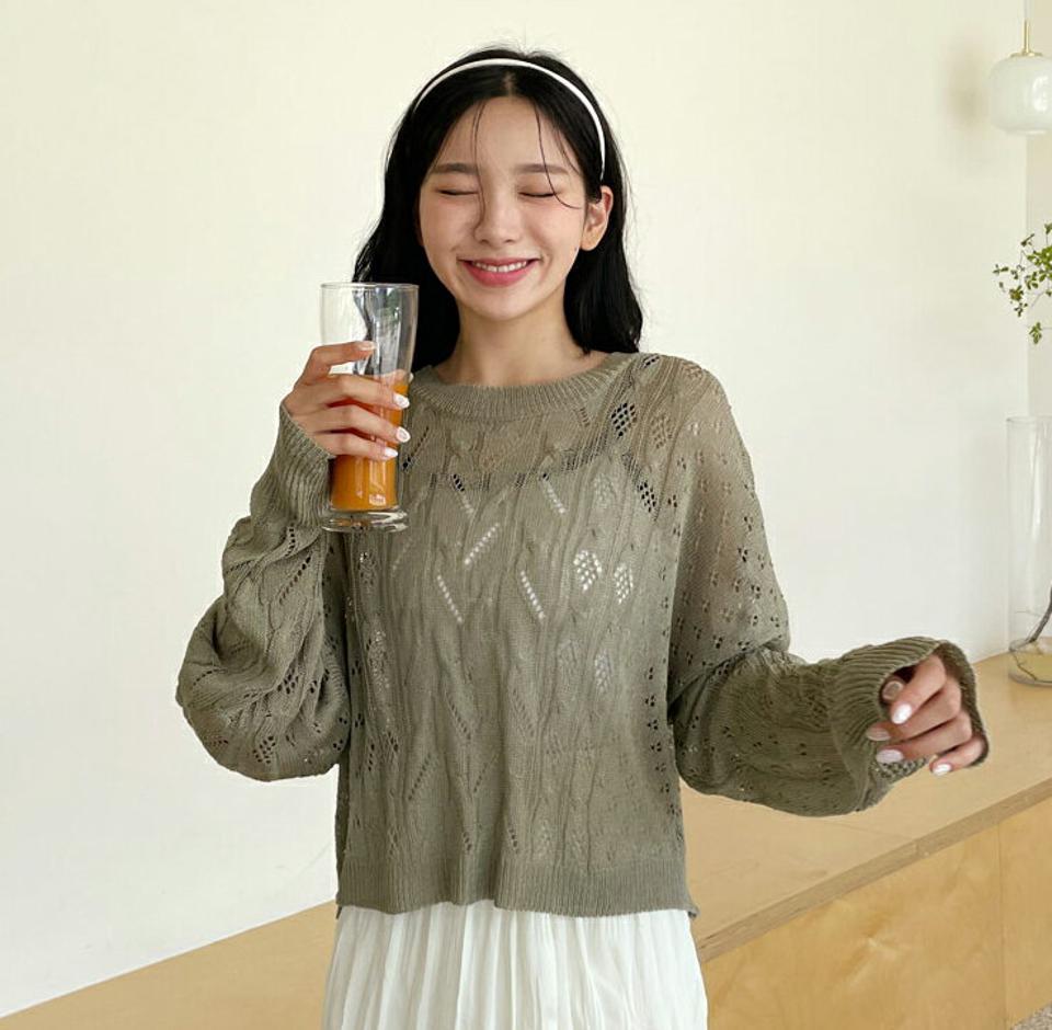 クロップドパンチングニット・全5色・t00468 レディース 【tops】韓国 ファッション トップス ニット 長袖 カジュアル クロップド丈 パターン パンチング ラウンドネック 細身 体型カーバー ガーリー デイリー 春 夏 NIJU