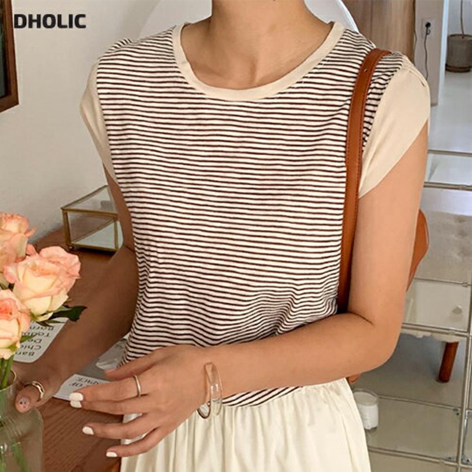 キャップスリーブボーダーTシャツ・全3色・t64449 レディース 【tops】韓国 ファッション トップス Tシャツ ボーダー パフキャップスリーブ ラウンドネック フレンチスリーブ 着痩せ 華奢見 フェミニン カジュアル ベーシック デイリー 夏 春