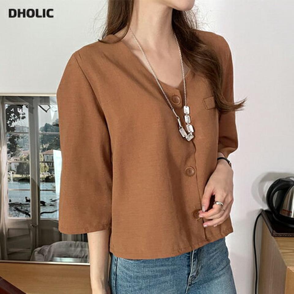 ボタンVネックブラウス・全3色・t69652 レディース 【bl】トップス ブラウス 七分丈 七分袖 7分丈 7分袖 Vネック 単色 無地 ボタン シンプル カジュアル ラフ 大人 春 夏 韓国 ファッション ハイホリHIHOLLI