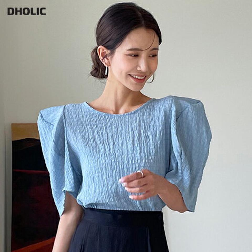 リンクルパフブラウス・全4色・t65699 レディース 【bl】韓国ファッション トップス ブラウス 半袖 ユニーク ショルダー スクエア袖 リンクル ラウンドネック 水色 フェミニン 二の腕カバー 上品 ルーズ ゆったり 夏 春