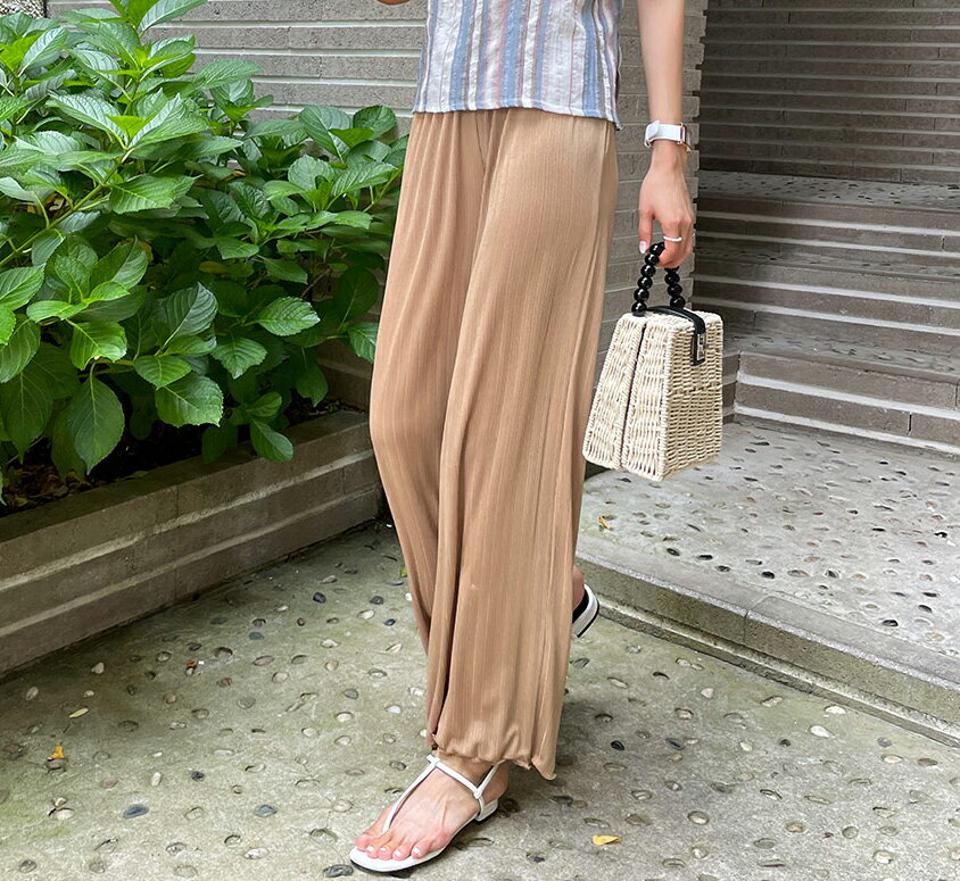 ハイウエストリブパンツ・全4色・t65715 レディース 【pt】韓国 ファッション ボトムス ロング ロングパンツ ドライ リブパンツ ワイド ゴム メロウヘム ガーリー ハイウエスト ルーズ ゆったり ストレート 体型カーバー 細身 足長 着痩せ 夏 春