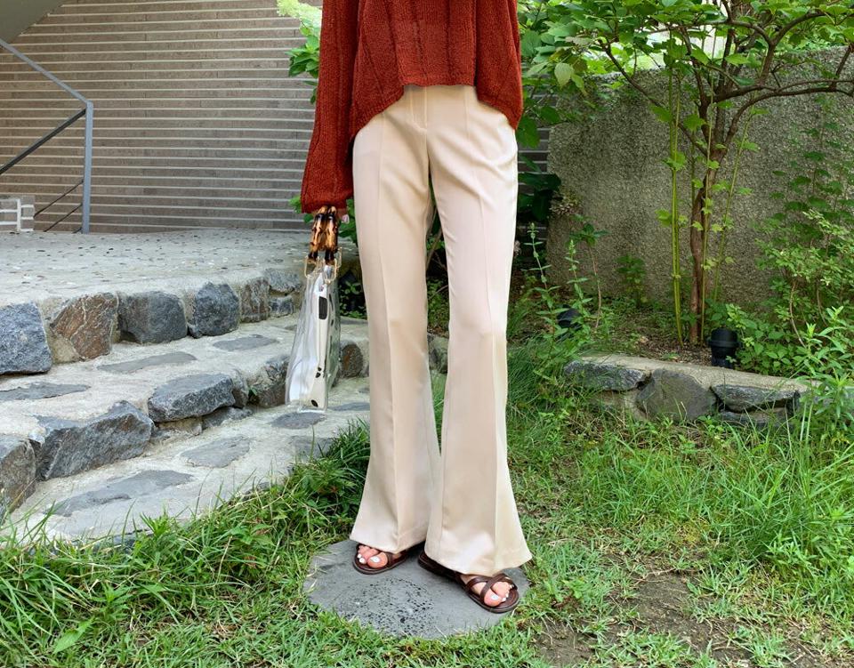 サイドスリットスラックスパンツ・全4色・t64673 レディース 【pt】韓国 ファッション ボトムス パンツ ロング ロングパンツ ベーシック サイドスリット スラックス スリム フィット タイト 美脚 足長 細身 着痩せ 体型カーバー 春 夏 NIJU