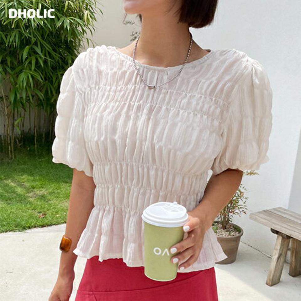 シャーリングブラウス・全3色・b62544 レディース 【bl】韓国 ファッション トップス ブラウス 半袖 ラブリー メリハリ シャーリング ボタン ラウンドネック バルーン袖 デコルテ フェミニン 上品 スリム 夏 春