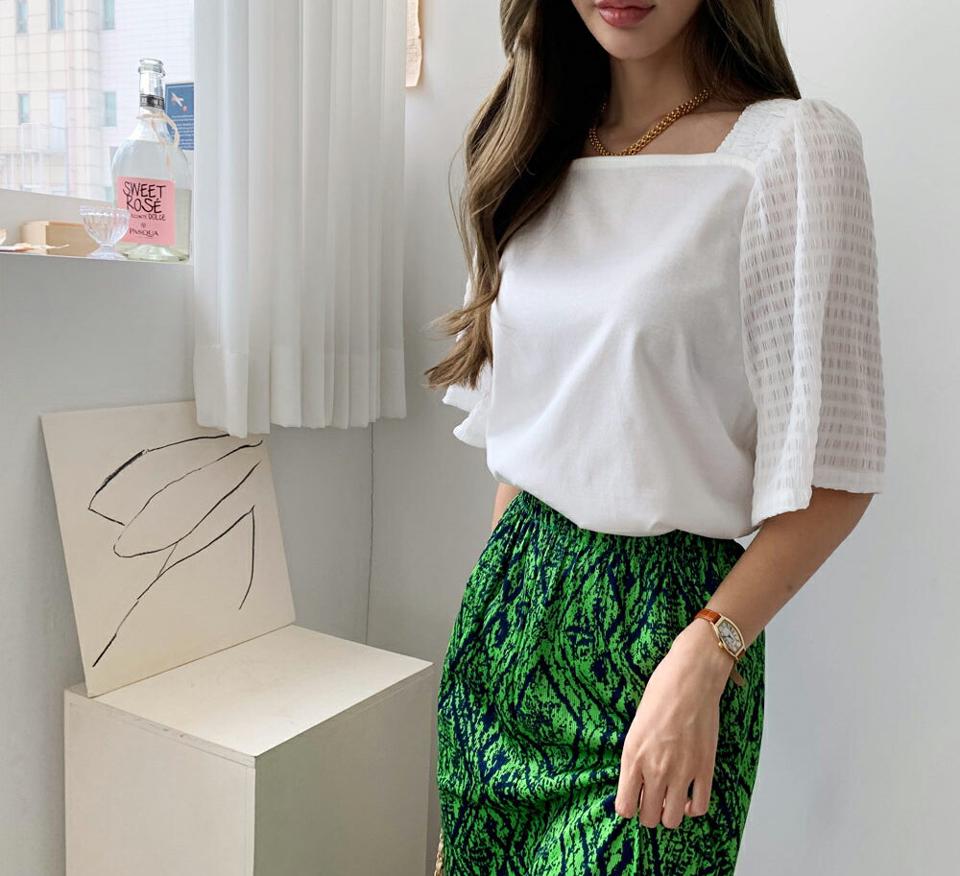 リンクルコントラストTシャツ・全3色・b69705 レディース 【tops】トップス Tシャツ 半袖 ハーフスリーブ コントラスト リンクル スクエアネック 体型カバー フェミニン 大人 春 夏 韓国 ファッション ハイホリHIHOLLI