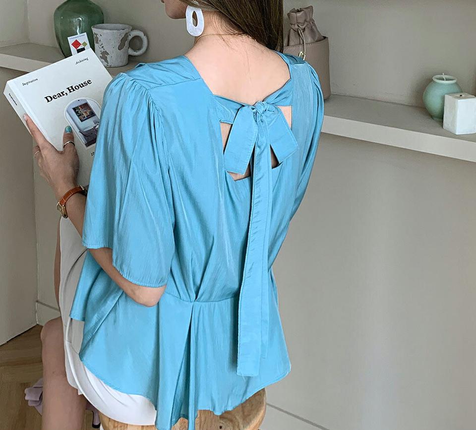 バックリボンブラウス・全4色・t69615 レディース 【bl】トップス ブラウス 半袖 ハーフスリーブ バックリボン バックシャン りぼん 単色 無地 可愛い かわいい アンバランス タック 春 夏 韓国 ファッション ハイホリHIHOLLI