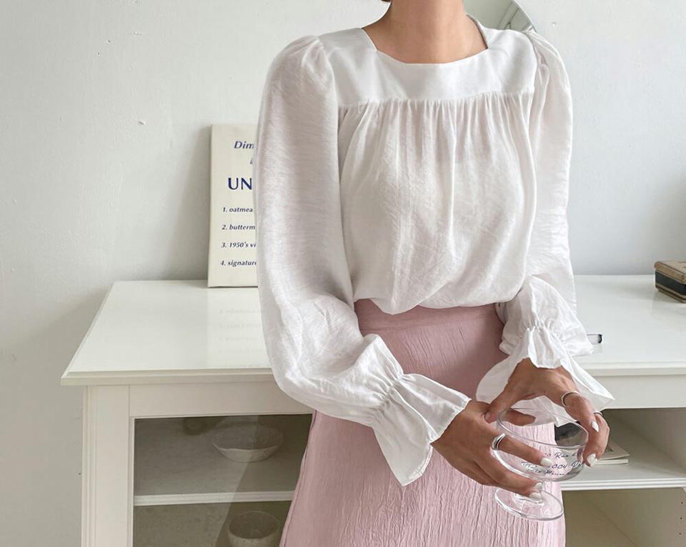 【タイム特価】バックリボンスクエアブラウス・全3色・t64523 レディース 【bl】韓国 ファッション トップス ブラウス 長袖 スクエアネック リボン バックリボン ギャザー ゴム パフスリーブ フェミニン 上品 スリム 秋 リボンブラウス 夏 春【TS】