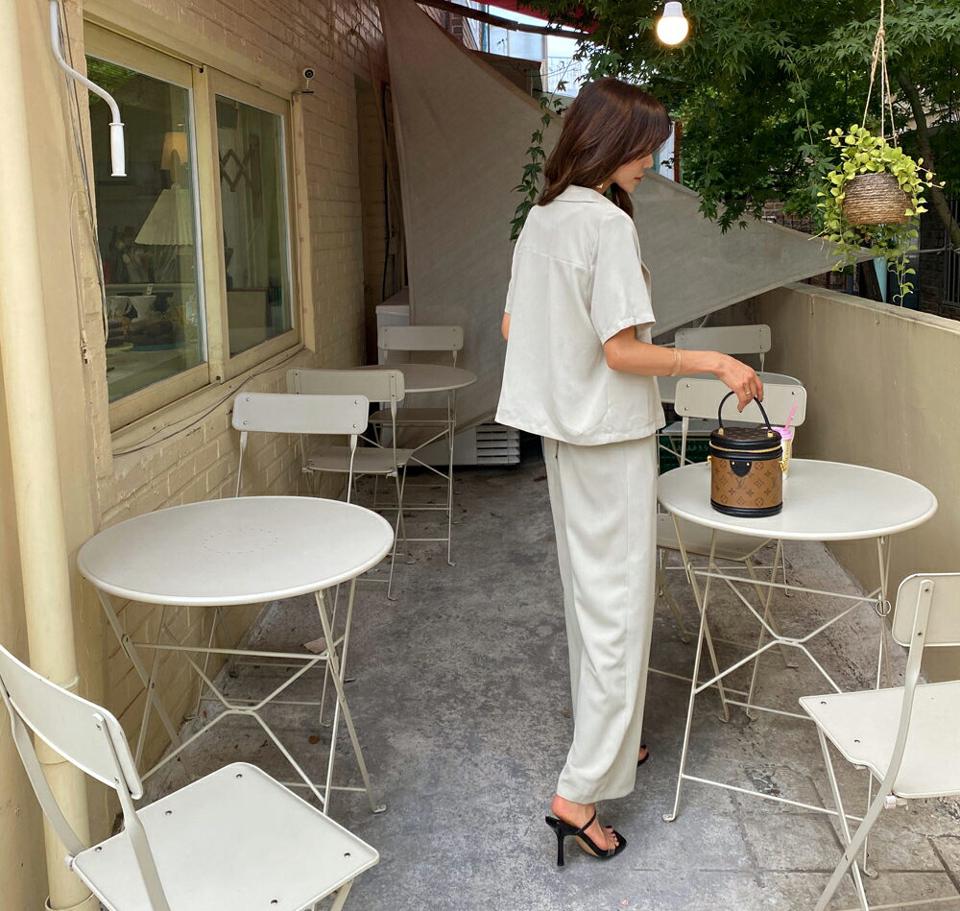 パフシャツ&ワイドスラックスSET・全3色・t64549 レディース 【pt】韓国ファッション ボトムス ロング ロングパンツ ストレート スラックス セット セットアップ シャツ スリム 体型カバー 細身 足長 着痩せ オフィスカジュアル オフィス 夏 春