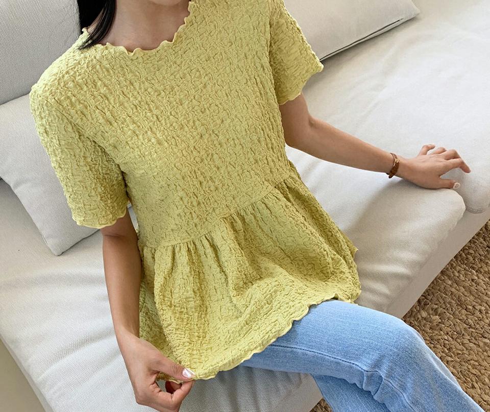 リンクルギャザーブラウス・全3色・t64641 レディース 【bl】韓国 ファッション トップス ブラウス 半袖 ラブリー リンクル ギャザー ラウンドネック フレア フェミニン 体型カバー 細身 シンプル ガーリー 春 夏 NIJU