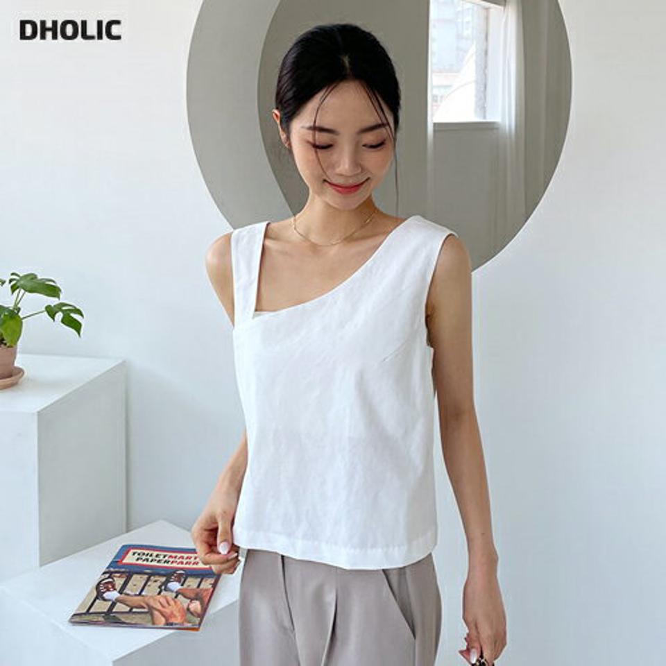 アシメスリーブレス・全2色・t65439 レディース 【tops】韓国 ファッション トップス Tシャツ スリーブレス ノースリーブ 華奢見 アンバランス ショルダー デコルテ 体型カーバー 細身 フェミニン 夏 春