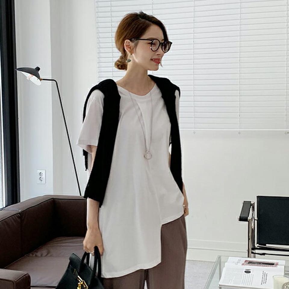 シルケットアンバランスTシャツ・全3色・t69588 レディース 【tops】トップス Tシャツ 半袖 アンバランス シルキー ラウンドネック カジュアル ラフ シンプル 大人 春 夏 韓国 ファッション ハイホリHIHOLLI