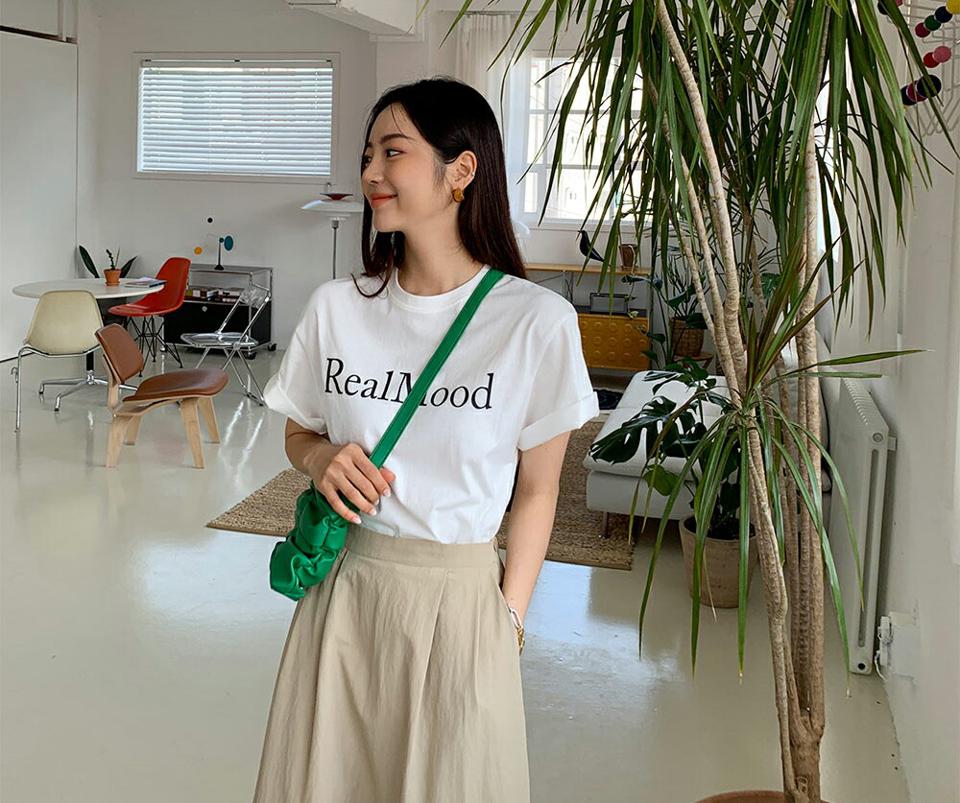 ラウンドレタリングTシャツ・全3色・t65442 レディース 【tops】韓国 ファッション トップス Tシャツ 半袖 デイリー ラウンドネック レタリング 体型カーバー 細身 フェミニン ルーズ ゆったり スリム カジュアル 夏 春