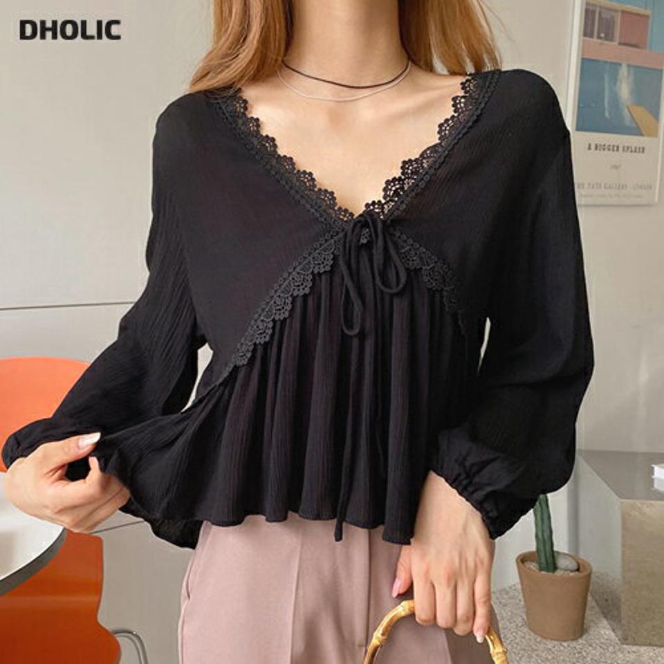 レースラインリボンブラウス・全2色・t64764 レディース 【bl】韓国 ファッション トップス ブラウス 長袖 秋 レース リボン V字 Vネック フレア デコルテ フェミニン 体型カバー 細身 ガーリー 春 夏 NIJU