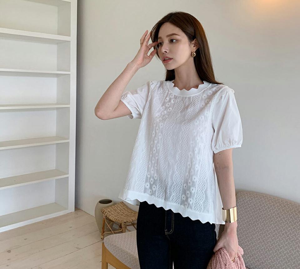 スカラップ刺繍ブラウス・全3色・b69663 レディース 【bl】トップス ブラウス 半袖 ハーフスリーブ 刺繍 スカラップ 花柄 フリル ギャザー 可愛い かわいい アンバランス 春 夏 韓国 ファッション ハイホリHIHOLLI